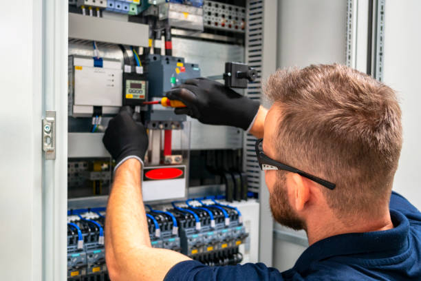 Best Licensed Electrician  in Freeport, FL